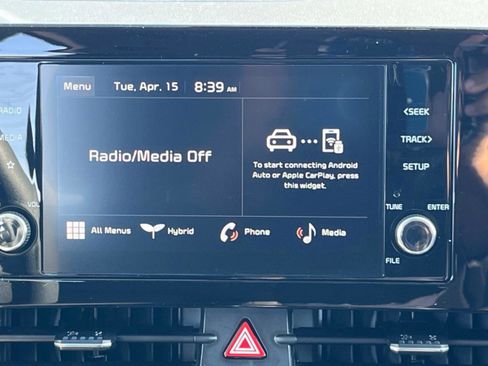 New 2025 Kia Sportage LX FWD image 14