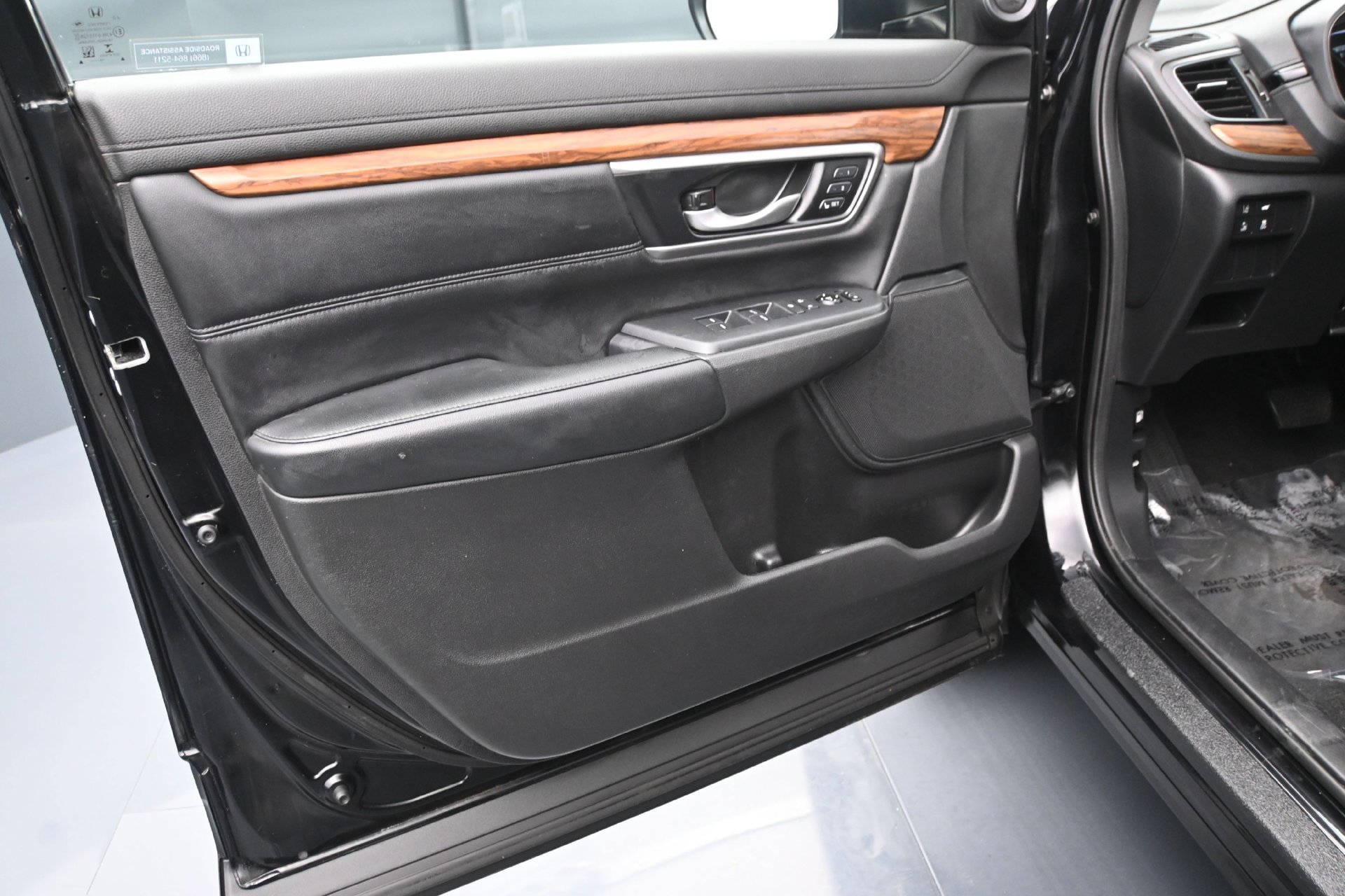 Used 2019 Honda CR-V EX-L image 17