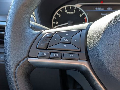 Used 2023 Nissan Altima 2.5 SV AWD/4WD image 15
