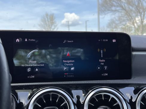 Used 2022 Mercedes-Benz A 220 4MATIC image 23