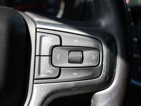 Used 2021 Chevrolet Suburban LT w/ LT Signature Package image 38