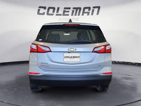 Used 2019 Chevrolet Equinox LS image 4
