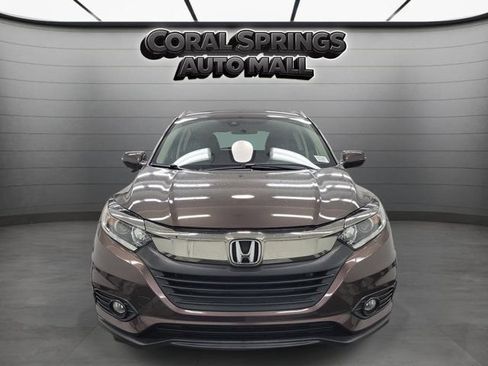 Used 2022 Honda HR-V EX image 2