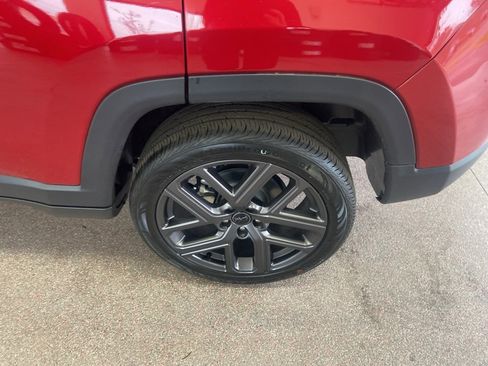 New 2026 Jeep Compass Limited image 9