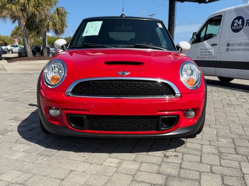 Used 2014 MINI Cooper S image 4