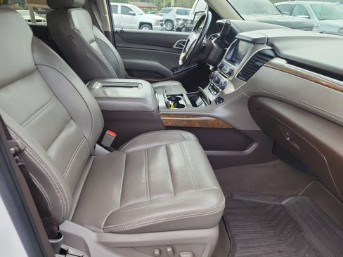 Used 2019 GMC Yukon Denali w/ Denali Ultimate Package image 10