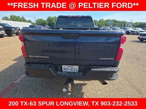 Used 2023 Chevrolet Silverado 2500 Custom w/ Custom Value Package AWD/4WD image 9