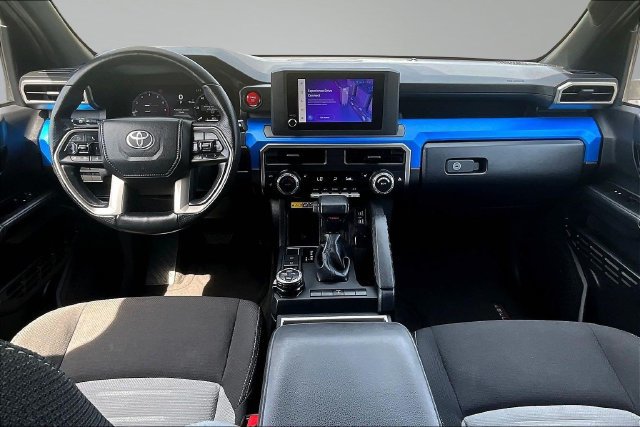 Used 2025 Toyota 4Runner TRD Off-Road AWD/4WD image 7