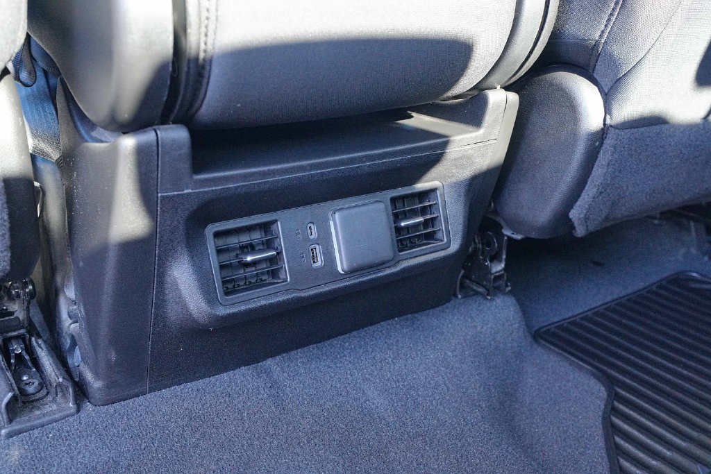 Used 2025 Chevrolet Silverado 2500 LT w/ Convenience Package AWD/4WD image 20