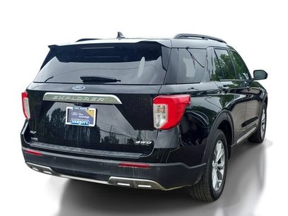 Certified 2023 Ford Explorer XLT w/ Equipment Group 202A