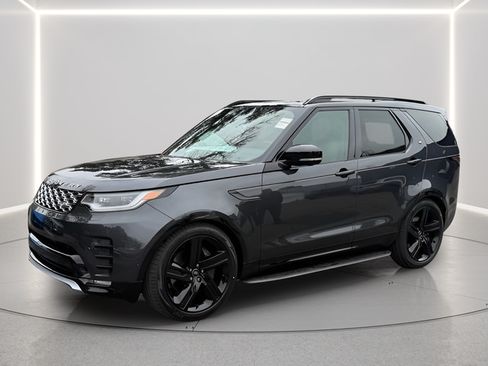 Used 2026 Land Rover Discovery Limited Edition AWD/4WD image 1