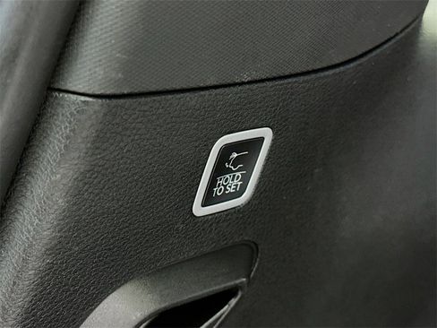 Used 2022 Jeep Wagoneer Series II image 31