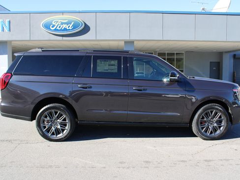 New 2025 Ford Expedition Max Platinum w/ Stealth Performance Package image 2