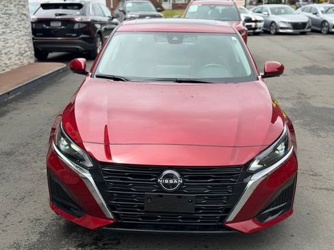 Used 2023 Nissan Altima 2.5 SL AWD/4WD image 2