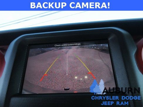 Used 2019 Jeep Wrangler Rubicon w/ Cold Weather Group image 17