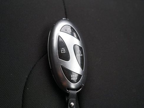 Used 2024 Hyundai Elantra SEL w/ Convenience Package FWD image 36