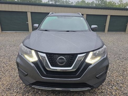 Used 2017 Nissan Rogue SV w/ SV Premium Package AWD/4WD image 11