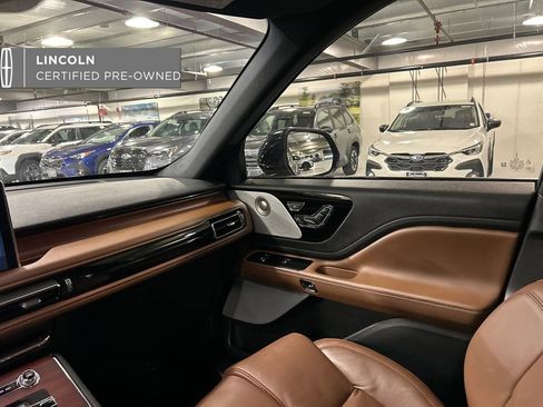 Used 2023 Lincoln Aviator Reserve w/ Equipment Group 201A image 27