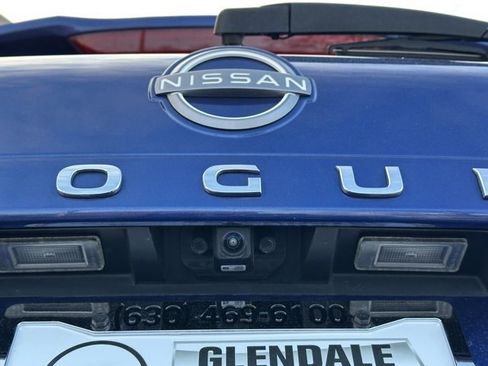 Certified 2023 Nissan Rogue SL image 16