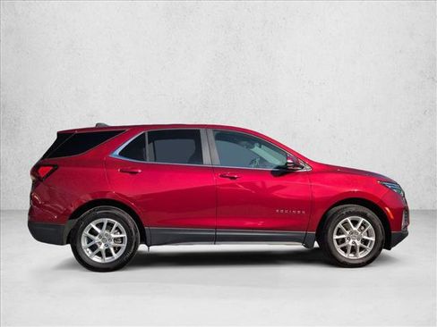 Certified 2023 Chevrolet Equinox LT FWD image 4