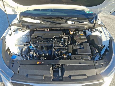 Used 2025 Kia K4 LX image 28