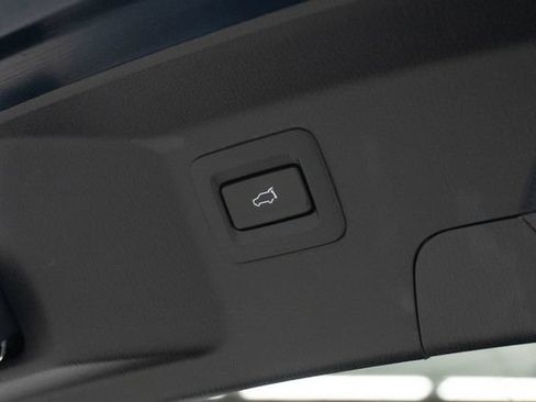 Used 2023 MAZDA CX-9 Touring AWD/4WD image 11