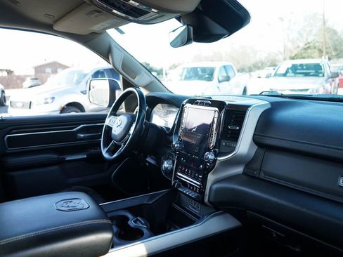 Used 2021 RAM 1500 Laramie image 32