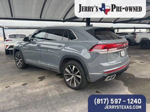 Used 2024 Volkswagen Atlas Cross Sport SEL Premium R-Line AWD/4WD image 5