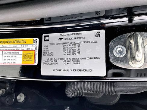 Used 2023 GMC Yukon Denali AWD/4WD image 39