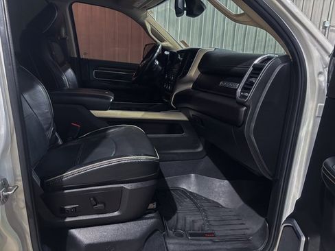 Used 2022 RAM 2500 Laramie image 28