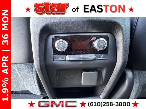 New 2026 GMC Acadia Denali w/ Super Cruise Package image 19