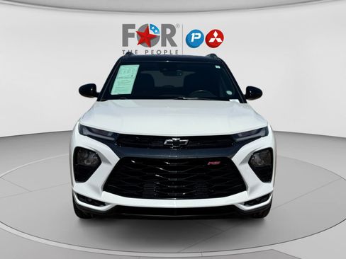 Used 2021 Chevrolet TrailBlazer RS w/ Sun and Liftgate Package FWD image 8