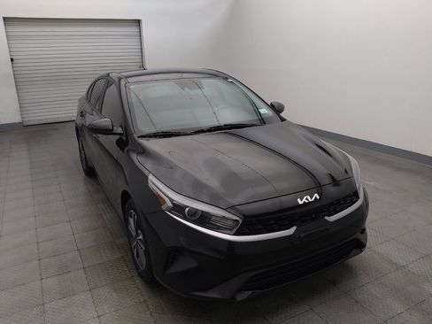 Used 2023 Kia Forte LXS FWD image 14
