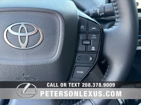 Used 2025 Toyota Prius AWD image 27