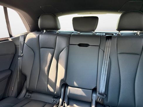 New 2026 Audi Q8 Premium Plus image 12