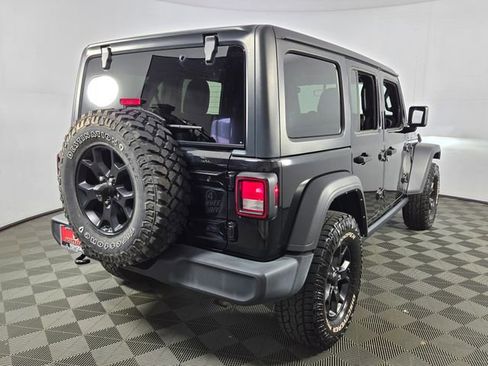 Used 2021 Jeep Wrangler Unlimited Sport AWD/4WD image 9