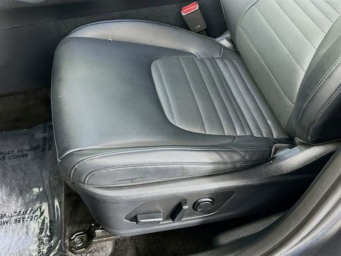 Used 2025 Kia Sportage SX Prestige image 27