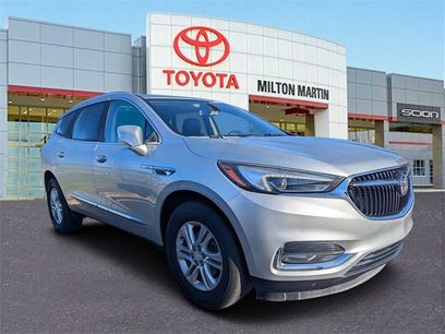 Used 2018 Buick Enclave Essence