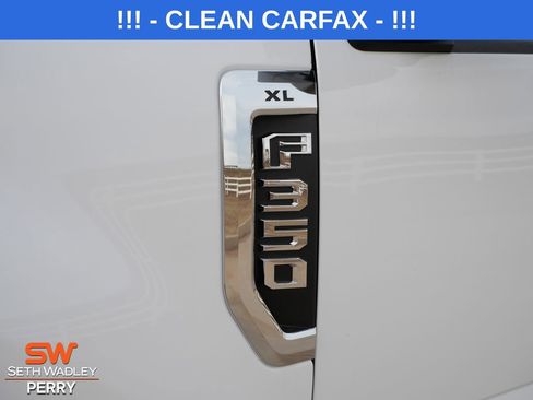 Used 2022 Ford F350 XL w/ Power Equipment Group image 9