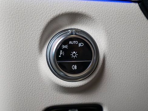 New 2026 Mercedes-Benz CLE 300 4MATIC Cabriolet image 19