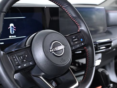 Certified 2025 Nissan Kicks SR AWD/4WD image 14