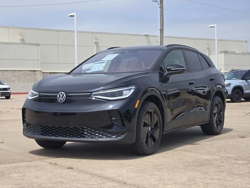 New 2026 Volkswagen ID.4 Pro S Plus AWD/4WD image 2