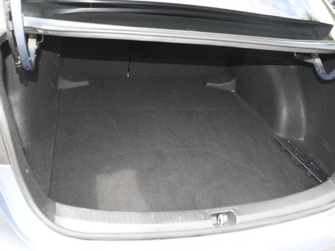 Used 2024 Toyota Corolla LE FWD image 16
