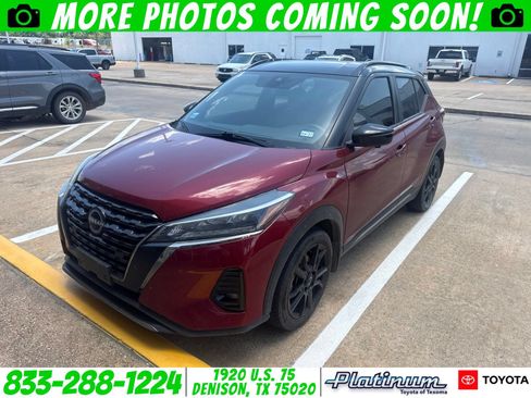 Used 2022 Nissan Kicks SR w/ Premium Package FWD image 1