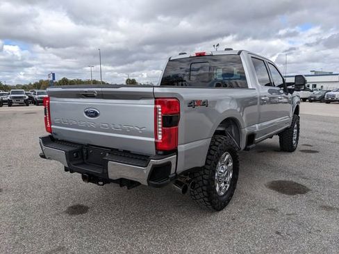 Used 2023 Ford F250 Lariat w/ Chrome Package image 4