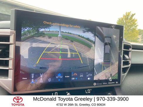 Used 2022 Toyota Tundra Limited w/ TRD Off-Road Package AWD/4WD image 17