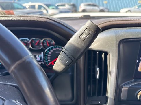 Certified 2018 Chevrolet Silverado 2500 LTZ w/ Duramax Plus Package image 33