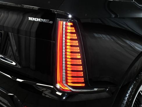 Used 2025 Cadillac Escalade IQ Sport 1 AWD/4WD image 91