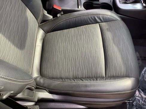 Used 2015 Buick Encore AWD image 16