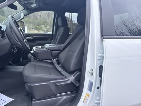 New 2026 Chevrolet Silverado 2500 LT AWD/4WD image 11